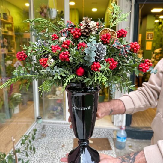 CAM VAZODA KOKİNA ARANJMANI