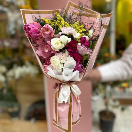 Spidyum Orkide ve İthal Gül