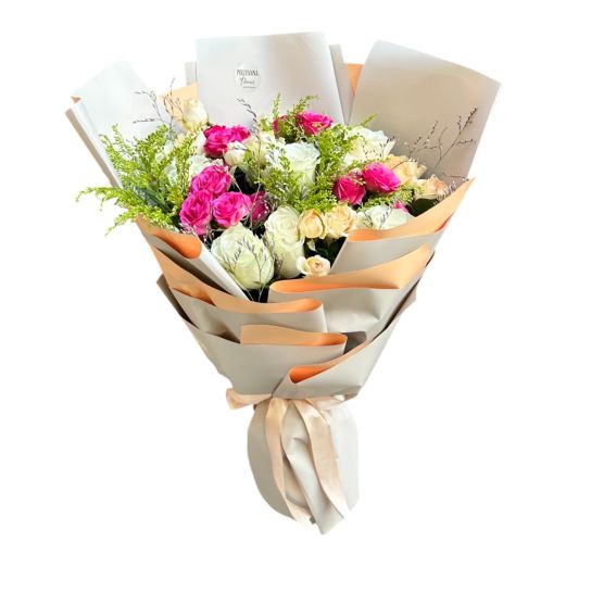 Fransız Somon Gül Ve Pembe Gül Buketi