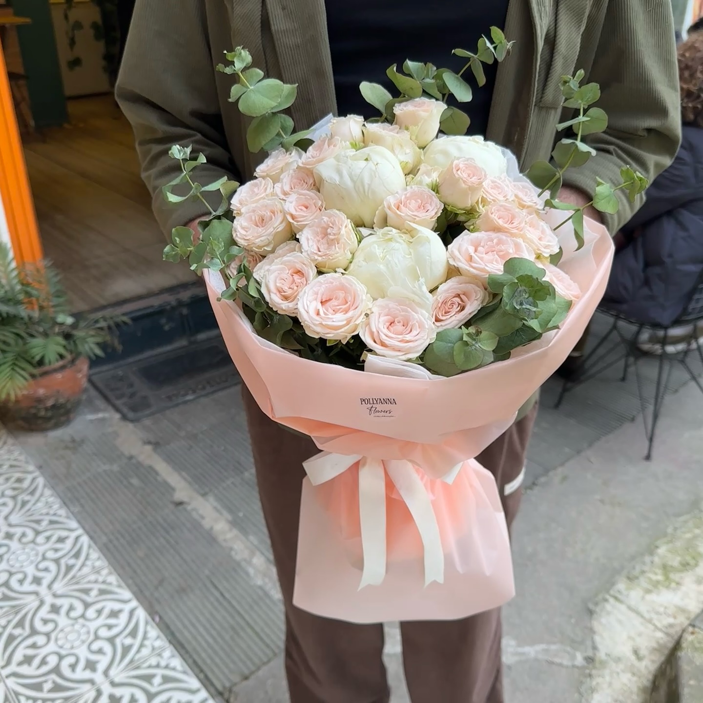 @pollyannaflowerstr Instagram gönderisi 6